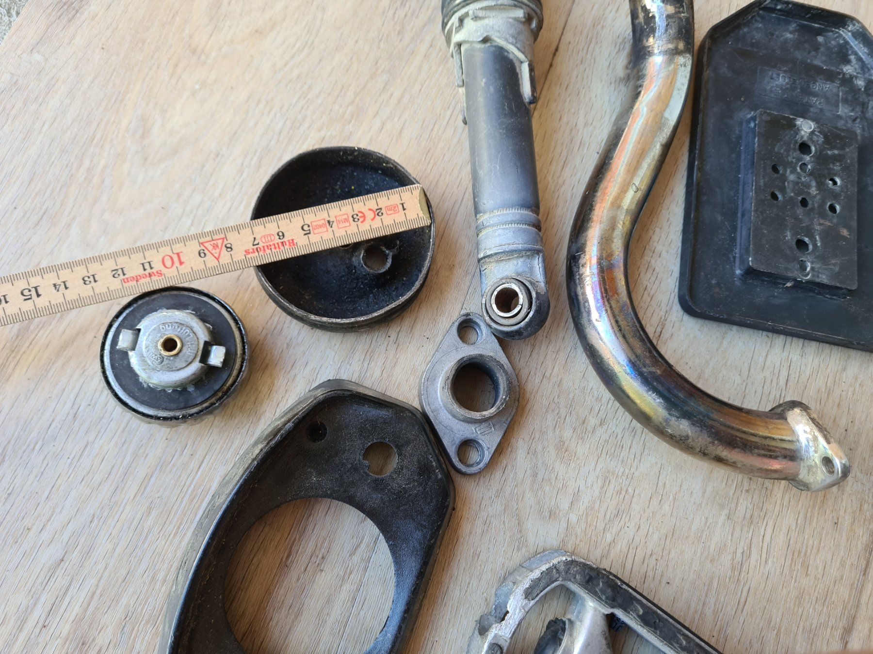 Puch Ciclomotori: Diverse Mofateile Puch Maxi S/N E50/Sachs.... – Difettoso da frümsen venduto da Sailem 2