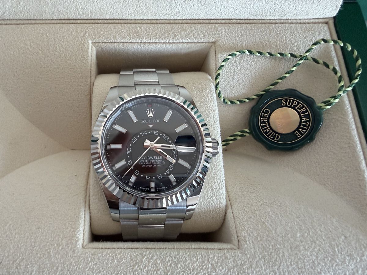 Rolex Orologi: Rolex Sky-Dweller, 2024 – Nuovo (secondo la descrizione) da Herrliberg venduto da RelovedByS 1