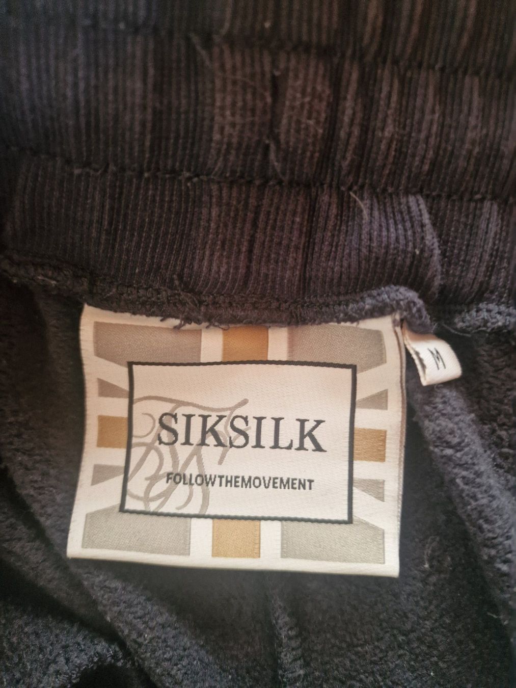 Siksilk Pantaloni: SikSilk Jogginghose Grösse M - Top Zustand – Usato da Falera venduto da Fudax 2