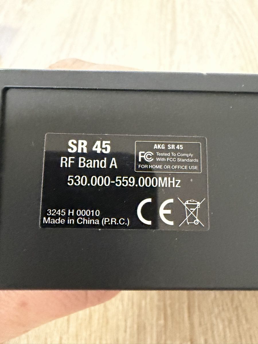 Akg Microfoni: AKG Perception Wireless Set PT45/SR45 - Top Zustand! – Usato da Bern venduto da SrbaS 1