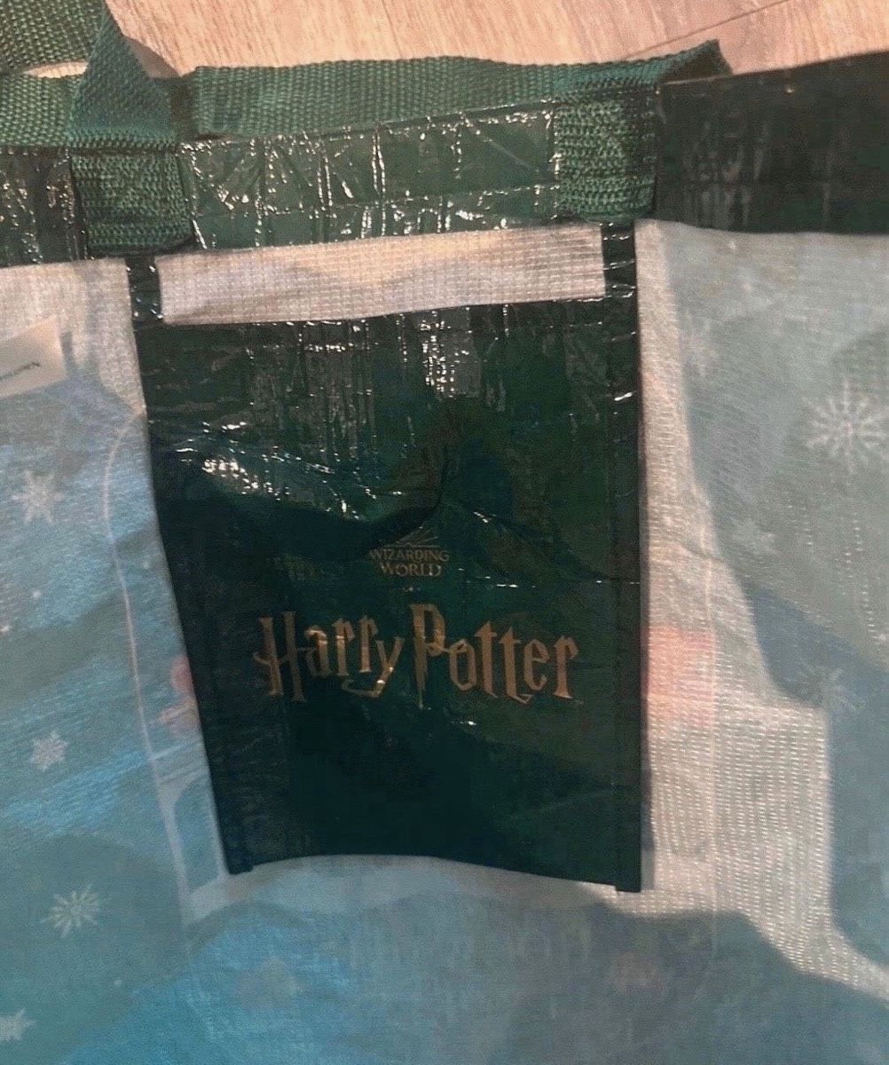 Taschen: Harry Potter Warner Bros Studios Tour Hogwarts Express Weihn – Gebraucht aus Balgach von ren_xy57 3