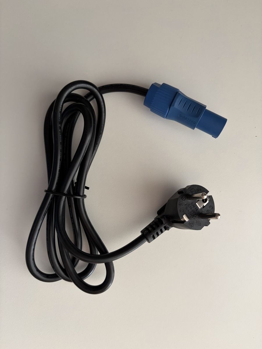 Kabel: PowerCon Stecker mit Schuko Stecker – Neu (gemäss Beschreibung) aus Diepflingen von Dj3