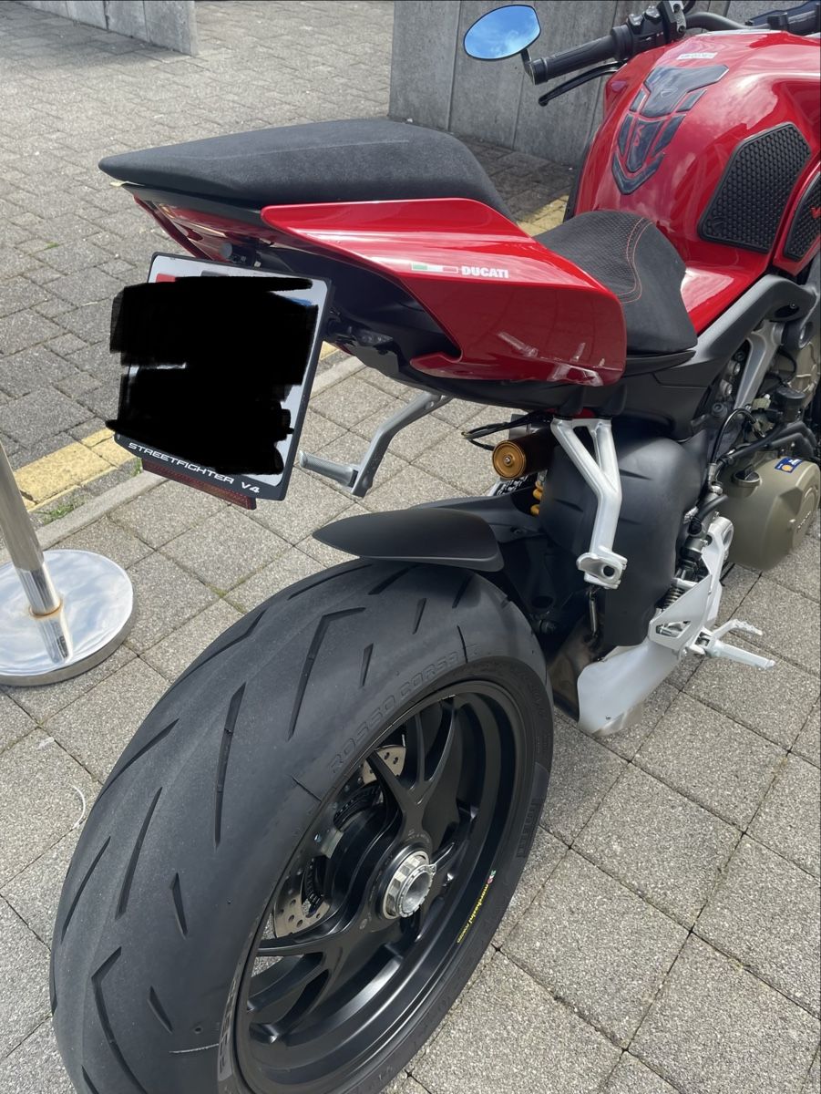 Ducati Strada: Ducati Streetfighter V4S – Usato da Uster venduto da jejis 3