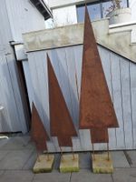 Lot de 3 sapins, rost tanne, statues