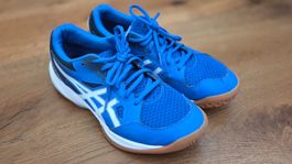Asics Hallenschuhe Gr. 40 - Perfekt zum Schulanfang