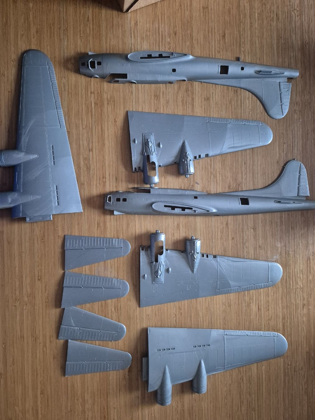 Kits de montage: Modellbausatz B-17G Flying Fortress 1:48  – D'occasion à Wald ZH par recher67 1