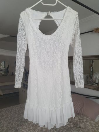 Weisses Spitzenkleid Gr S *neuwertig*