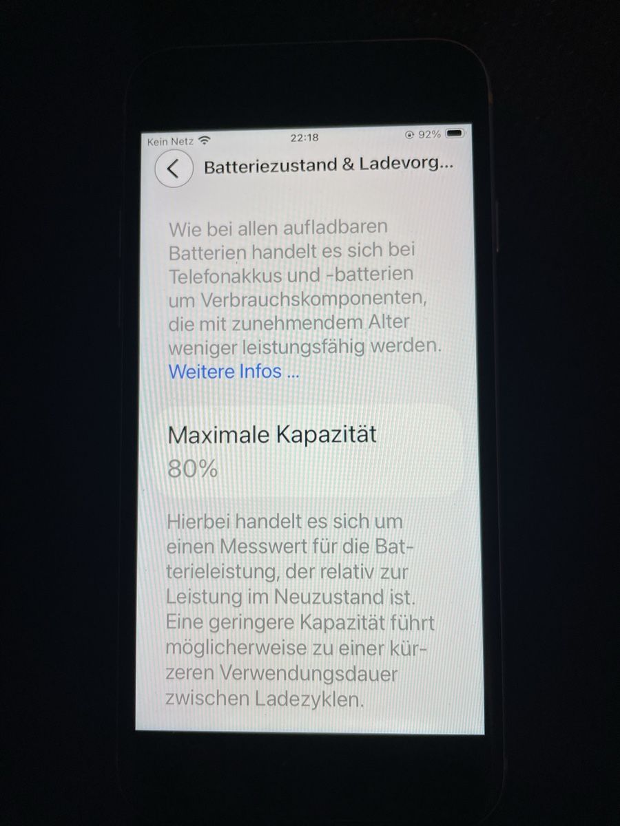 Apple Handys / Smartphones: iPhone SE 2022 64GB – Gebraucht aus Neftenbach von aeronic 2