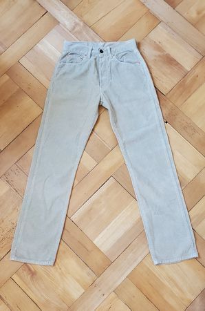 levis Cordhose 551 W27(eher W25) L30