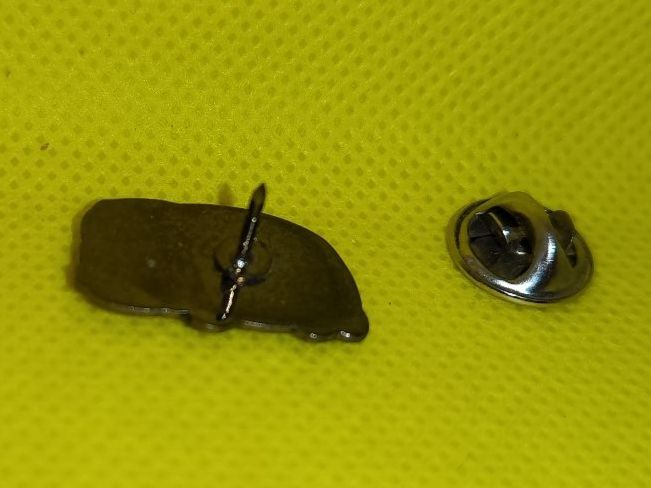 Placchette & Badge: Pin Anstecker PTT Postauto Bus Comic Vintage Schweiz – Usato da Rothrist venduto da SiddharthaMoon 4