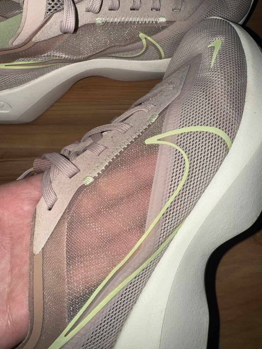 Nike Scarpe da donna: Nike Vista Lite Damenschuhe Grösse 40 – Usato da Rümikon AG venduto da kar_8vy5 5