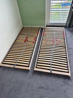 2 neuwertige Lattenroste 80 × 200 cm zu verkaufen