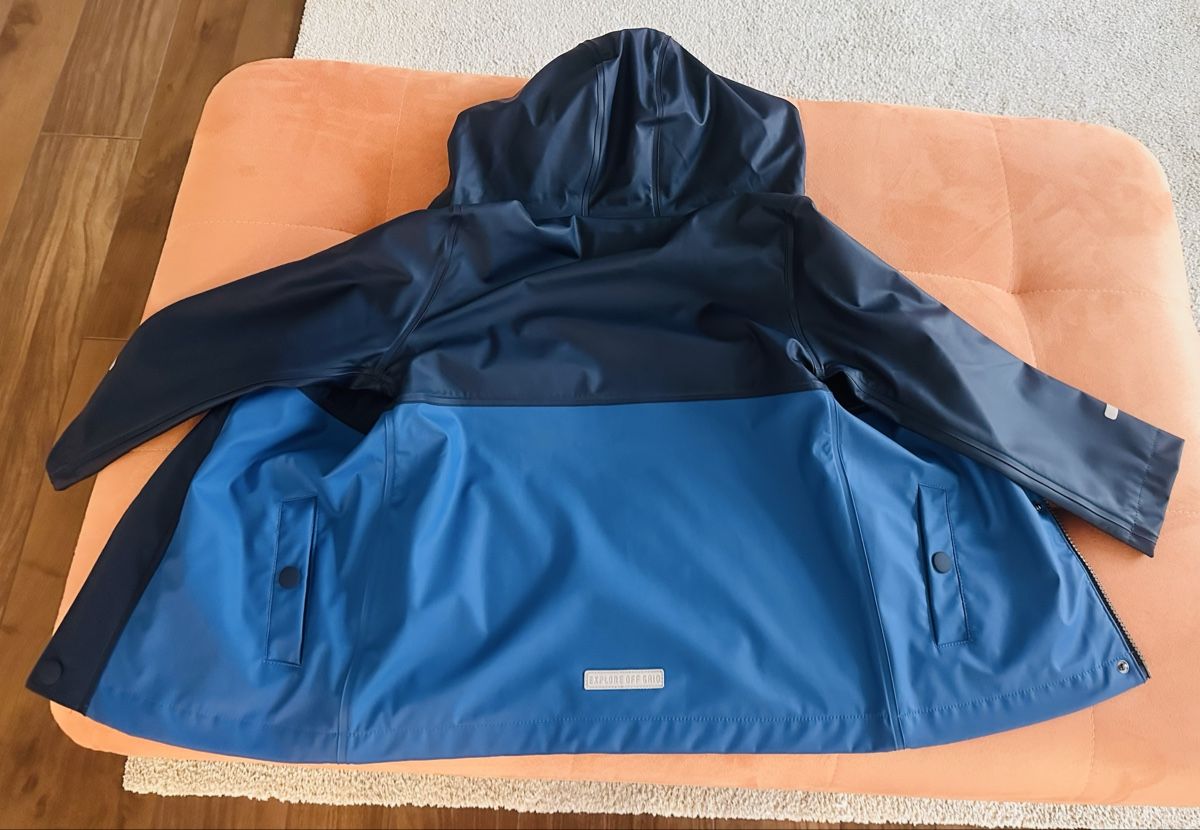 Giacche & Cappotti: Regenjacke Gr. 122, wie neu! – Nuovo (secondo la descrizione) da Triesen venduto da Sara369 1