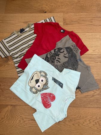 Kleiderpaket Gr.92 T-Shirts