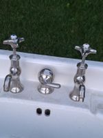 Antike Lavabo Wasserhanen 