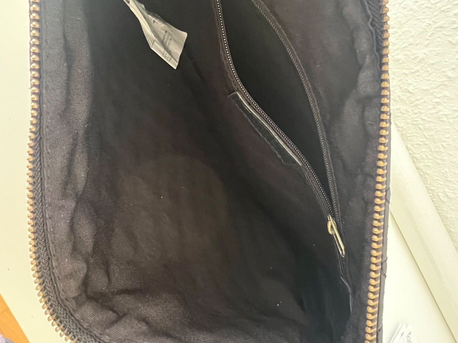 Pull&Bear Taschen: Pochette nera trapuntata – Gebraucht aus Zürich von giu_jnh6 2