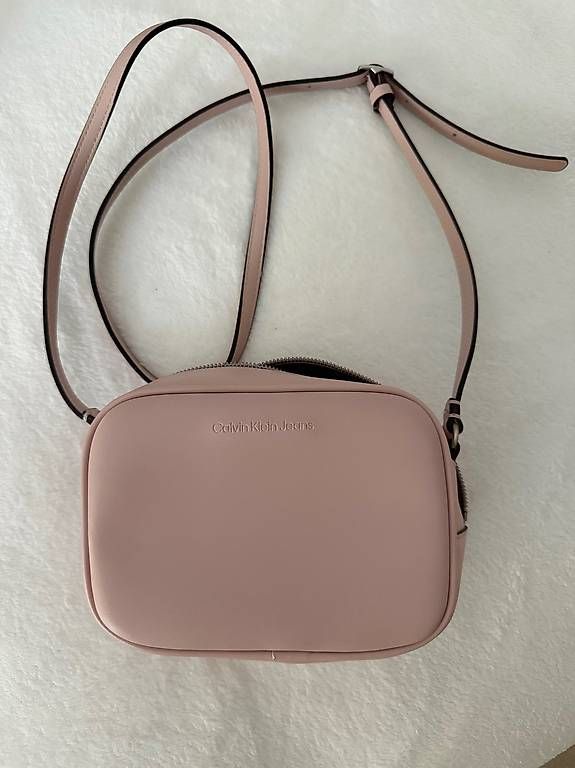 Calvin Klein Borse da donna: Sac à main Calvin Klein – Nuovo (secondo la descrizione) da Sion venduto da nao_2cg5 1