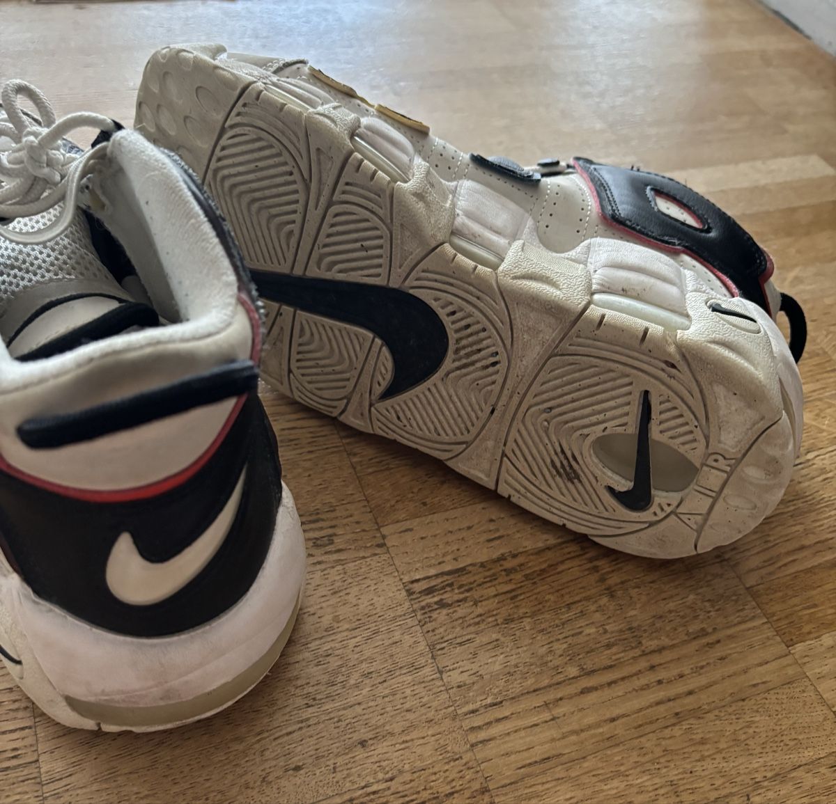 Nike Scarpe da uomo: Nike Air More Uptempo  – Usato da Schwerzenbach venduto da rea_bh9k 1