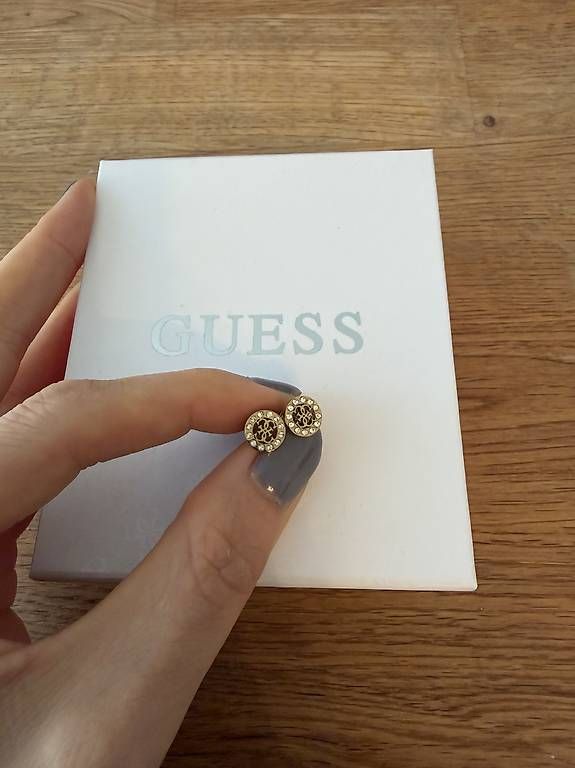 Guess Boucles d'oreille: Guess Ohrringe – D'occasion à Rickenbach b. Wil par assbe 1