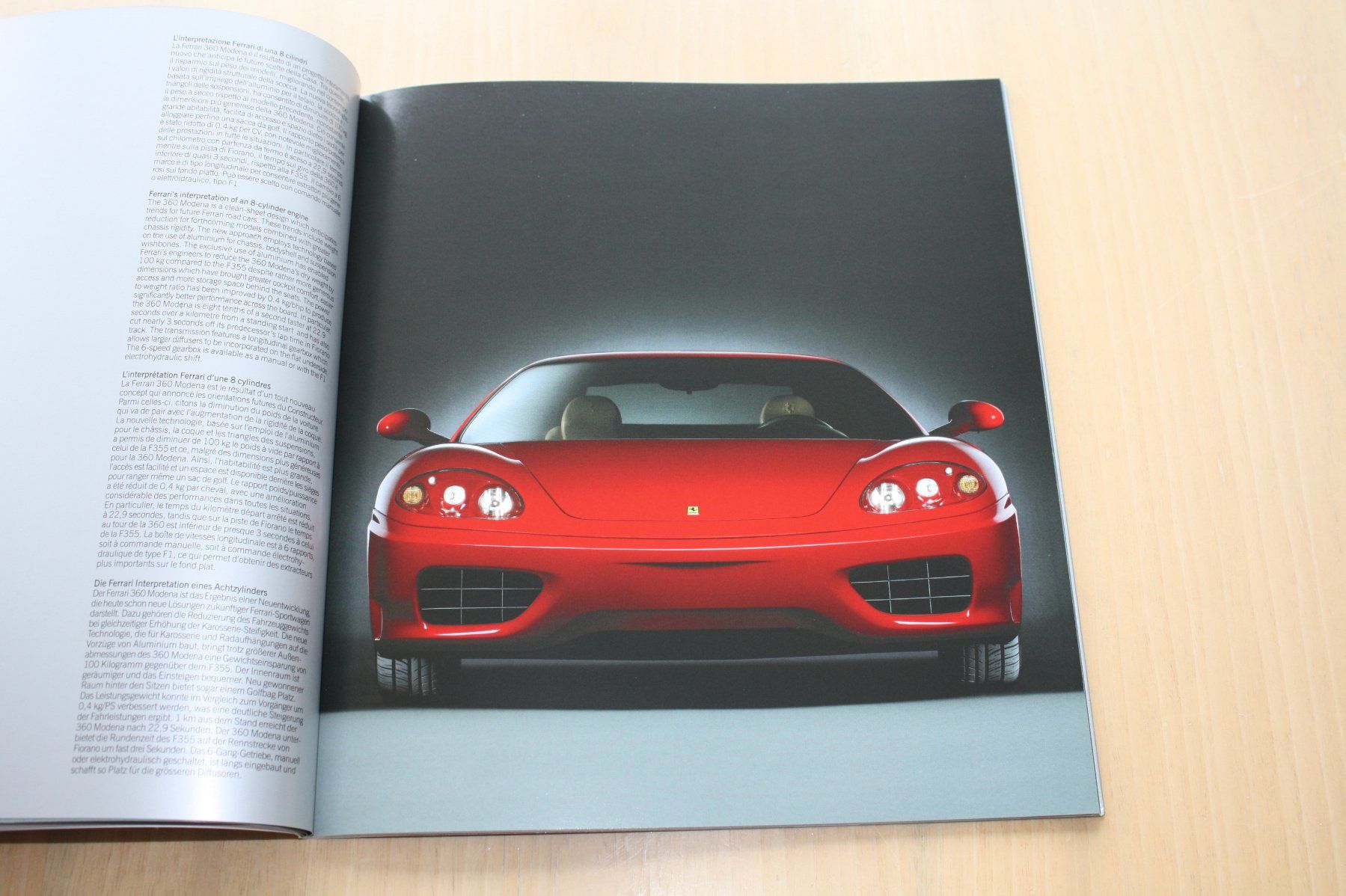 Ferrari Dokumente: Ferrari 360 Modena - Original Katalog - 10/2000 – Gebraucht aus Wikon von erwin400 2
