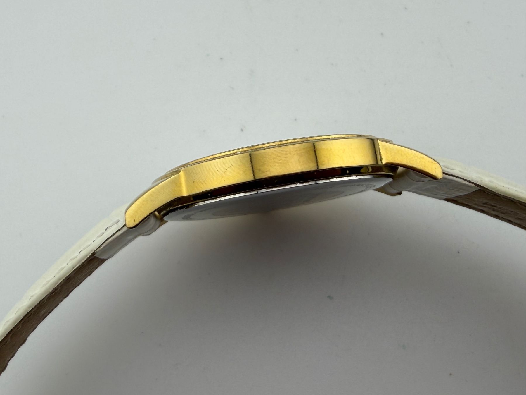 Orologi: COVER Damenuhr läuft – Usato da Biel/Bienne venduto da MrP_WatchesBiel 2