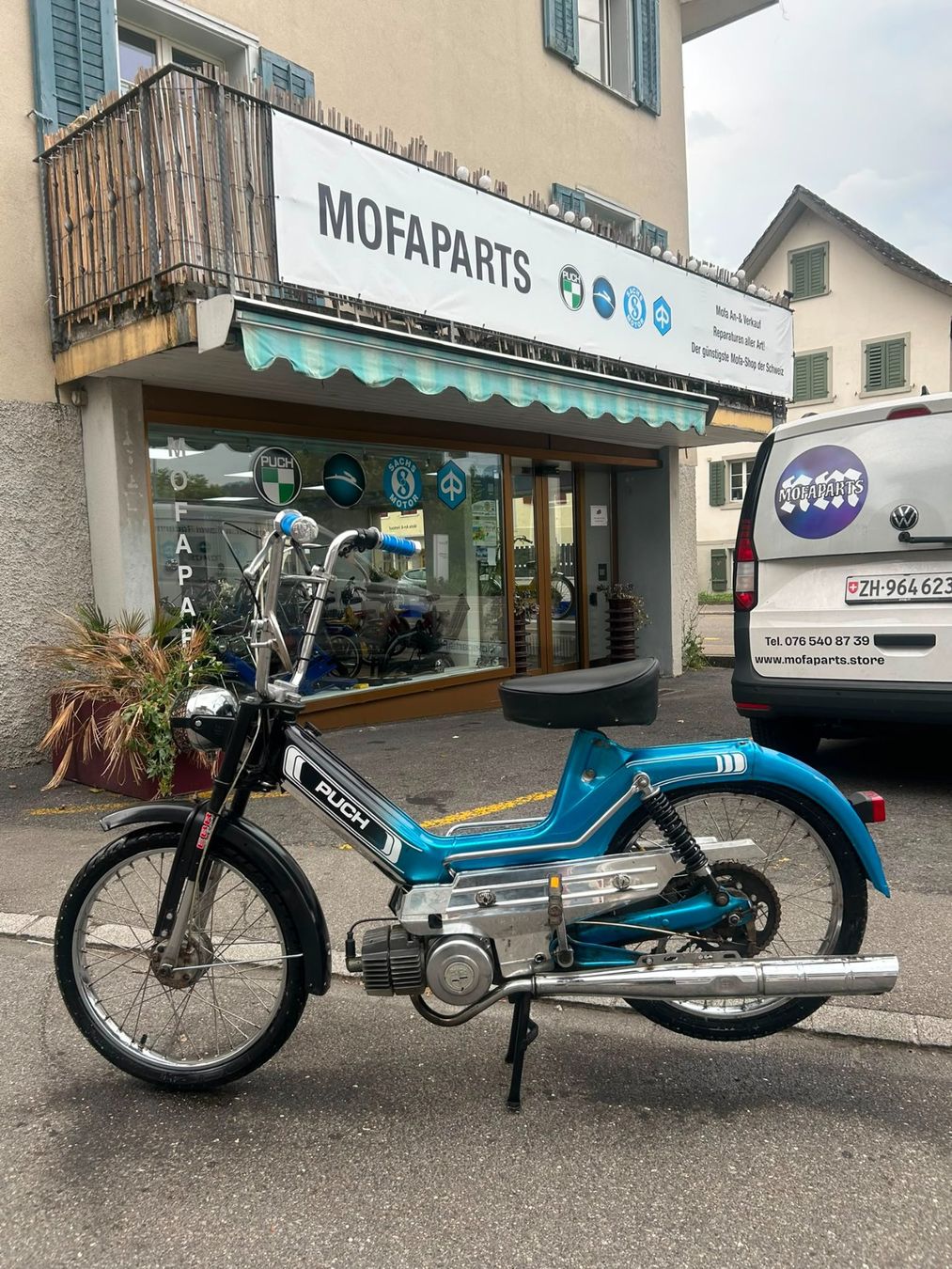 Puch Ciclomotori: Puch Maxi S mit Ausweis, Matching Numbers. – Usato da Schmerikon venduto da Mofaparts