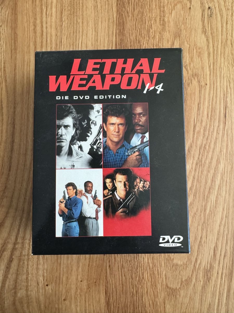 Tutti i DVDs: Lethal Weapon 1-4 DVD-Box, Kult-Action mit Mel Gibson! – Usato da Muhen venduto da Kusi_