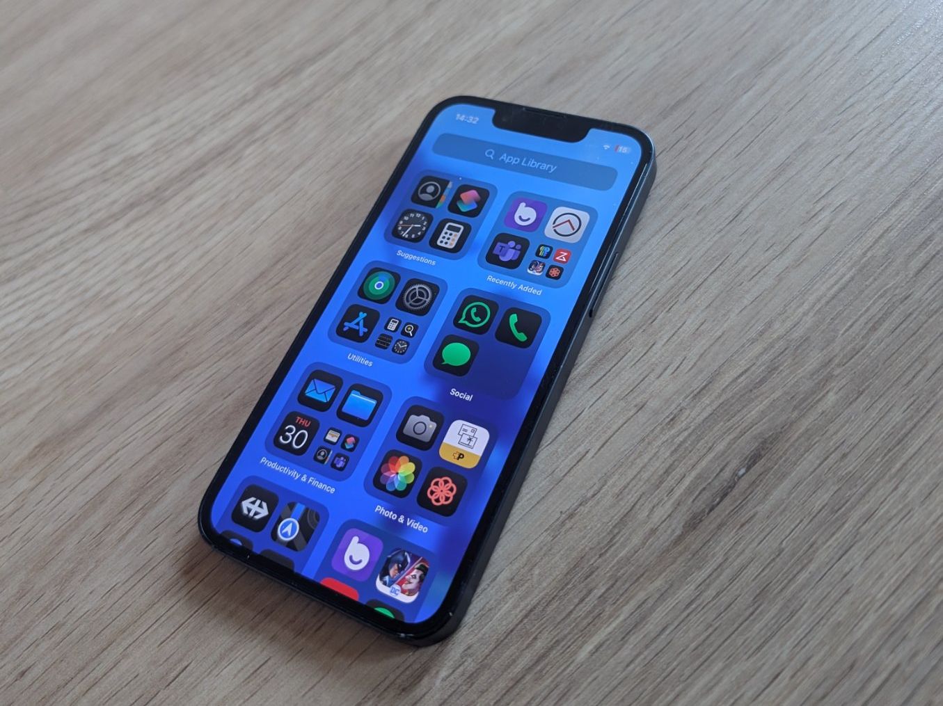 Apple Handys / Smartphones: Apple iPhone 13 mini 126GB Batterie 93% – Gebraucht aus Zimmerwald von lri_68wj 1