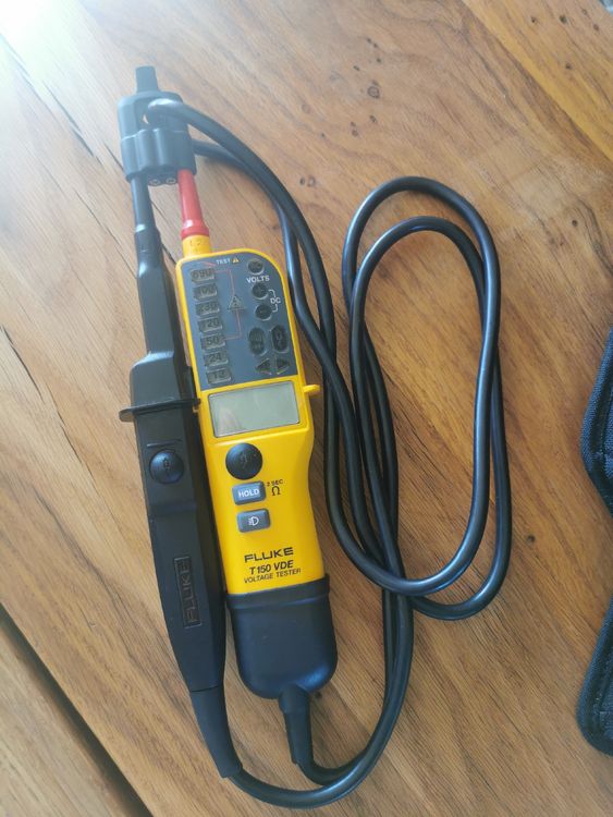 Fluke T150 VDE Spannungs- und Durchgangsprüfer | Kaufen auf Ricardo