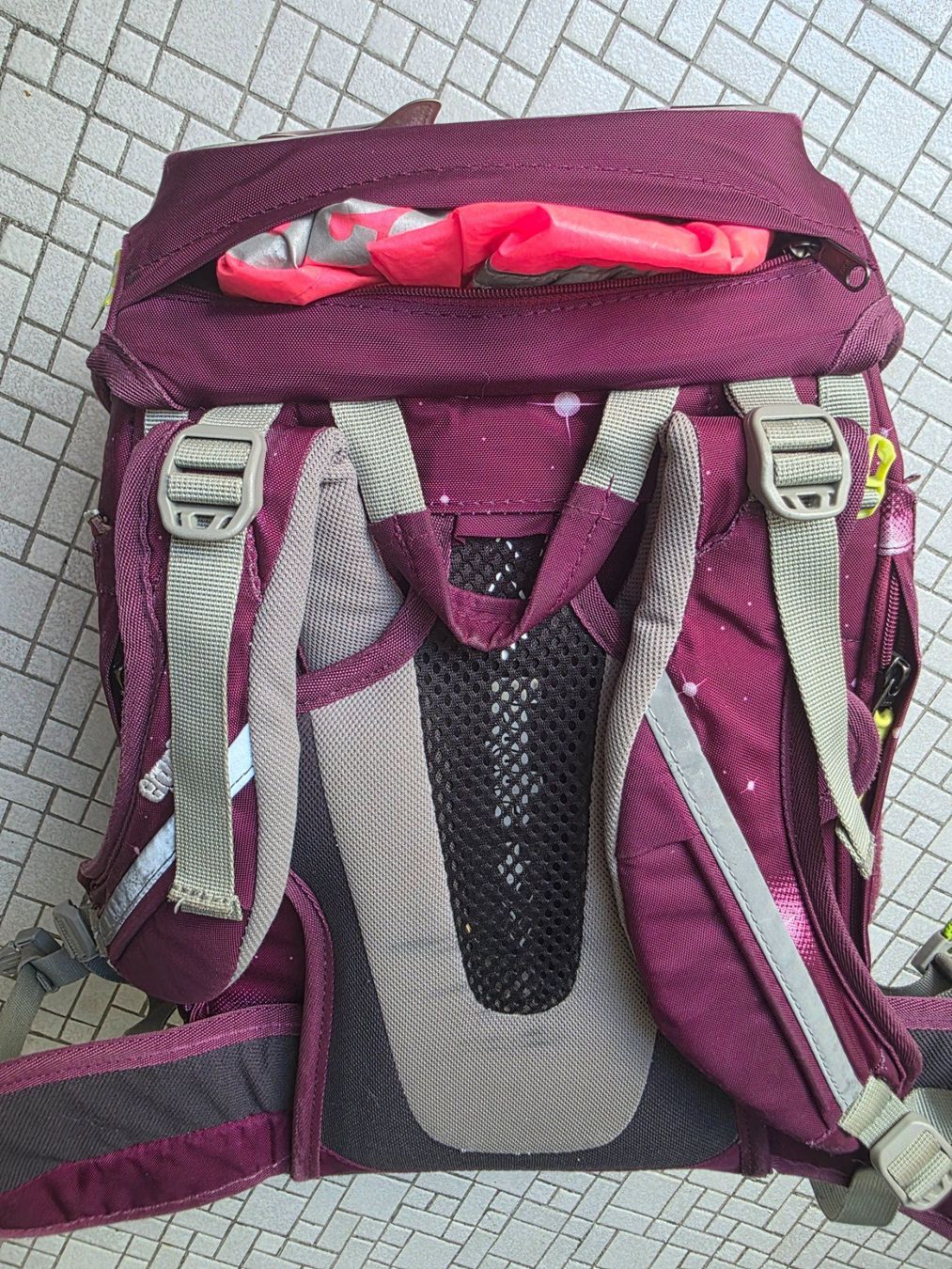 Ergobag Borse & Zaini: Ergobag Cubo Schulrucksack Set Galaxie – Usato da Thalheim venduto da silvara01 2