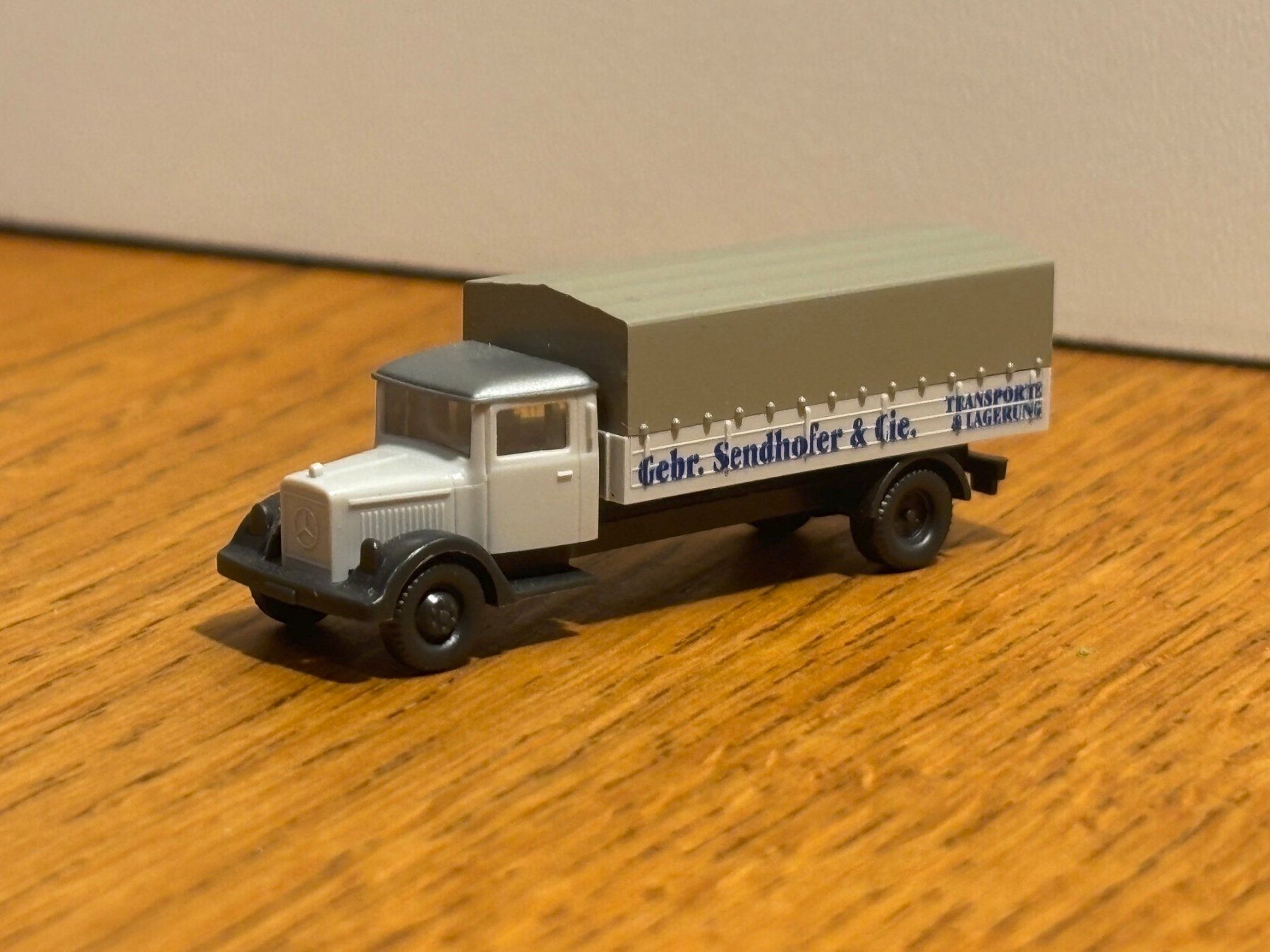 Modellini di ferrovie: M1540: Oldtimer Lastwagen (Spur N) – Usato da Birsfelden venduto da Birs_25 1