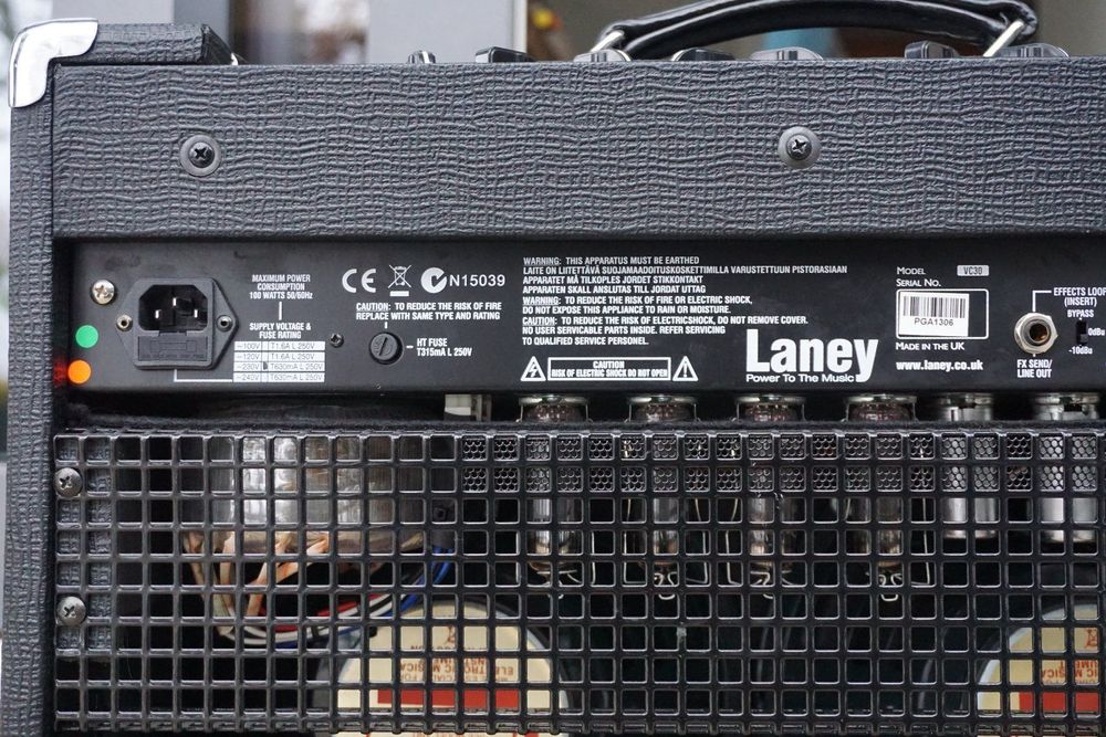 Laney VC30210 Tube Amp & Zusatzboxe Kaufen auf Ricardo
