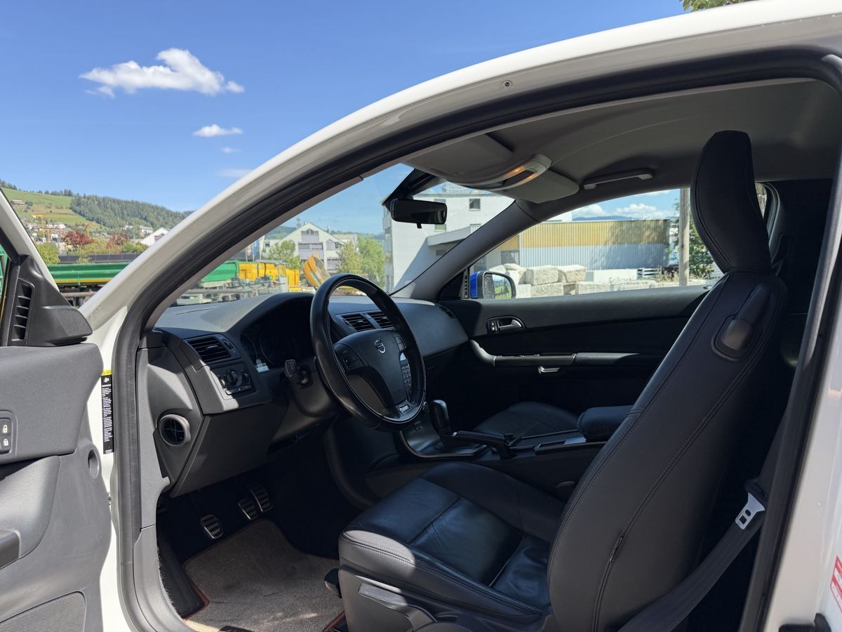 Volvo Autos: Volvo C30 D5 R – Gebraucht aus Sattel von lelehuerli7 7