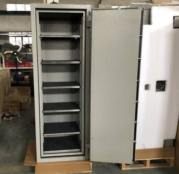Casseforti: Tresor, Safe, Pankerschrank EN 1143-1 Grade 3 – Nuovo e nell'imballaggio originale da Oberrüti venduto da RST-AG.CH 1