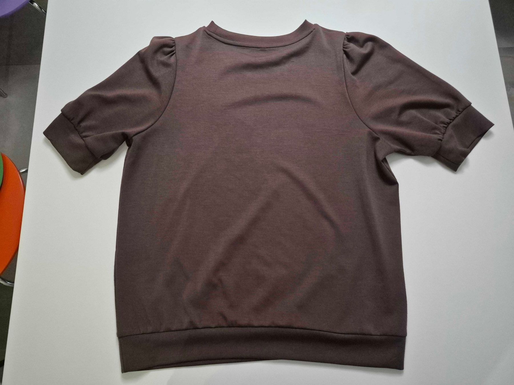 T-shirt: Braunes T-Shirt, Gr. XL – Usato da Weinfelden venduto da suvash13 1