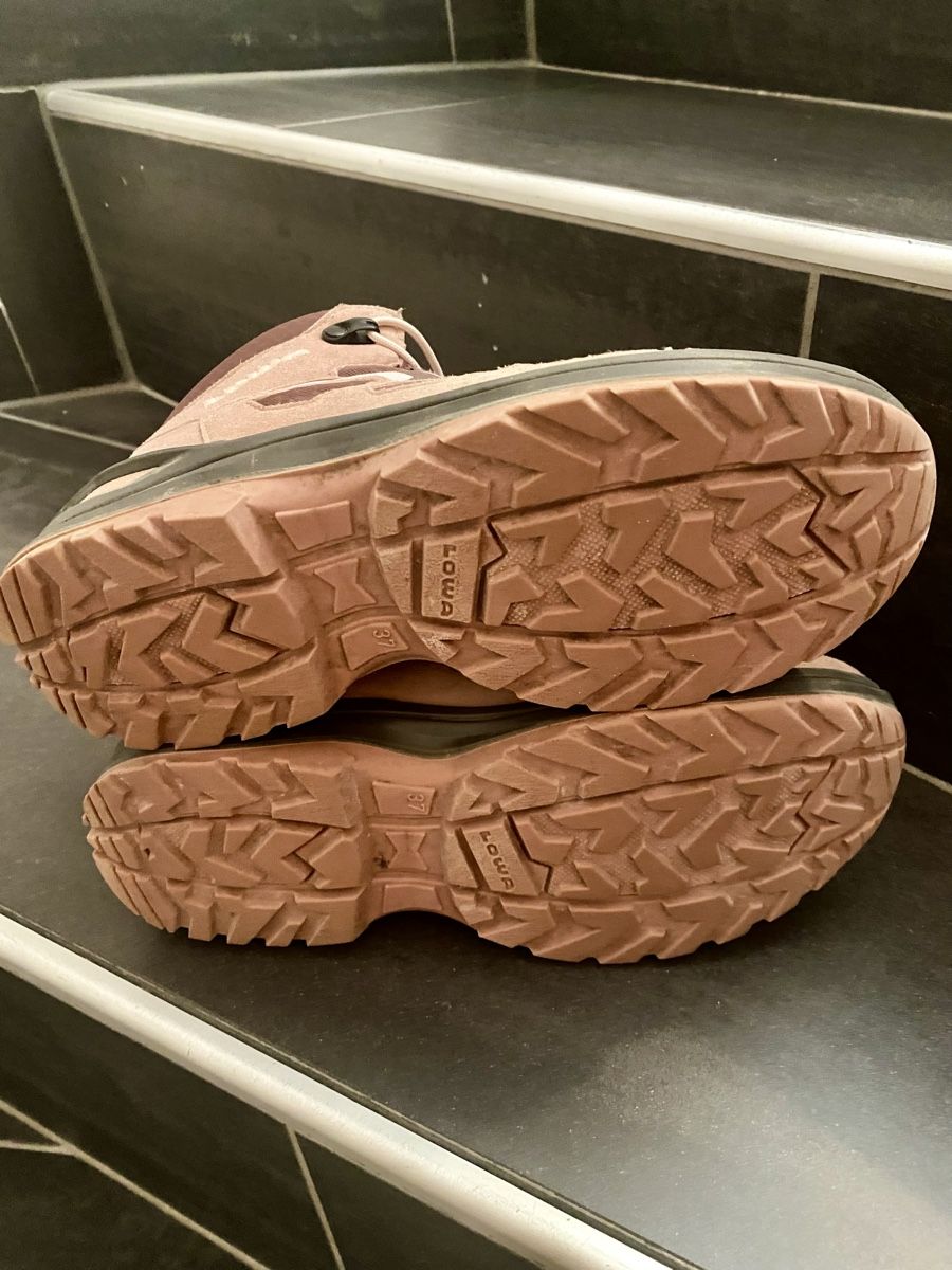 Lowa Chaussures garçon: Lowa Trekkingschuhe Grösse 37 – D'occasion à Steffisburg par cymc44 2
