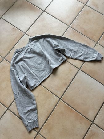 crop top bershka gris