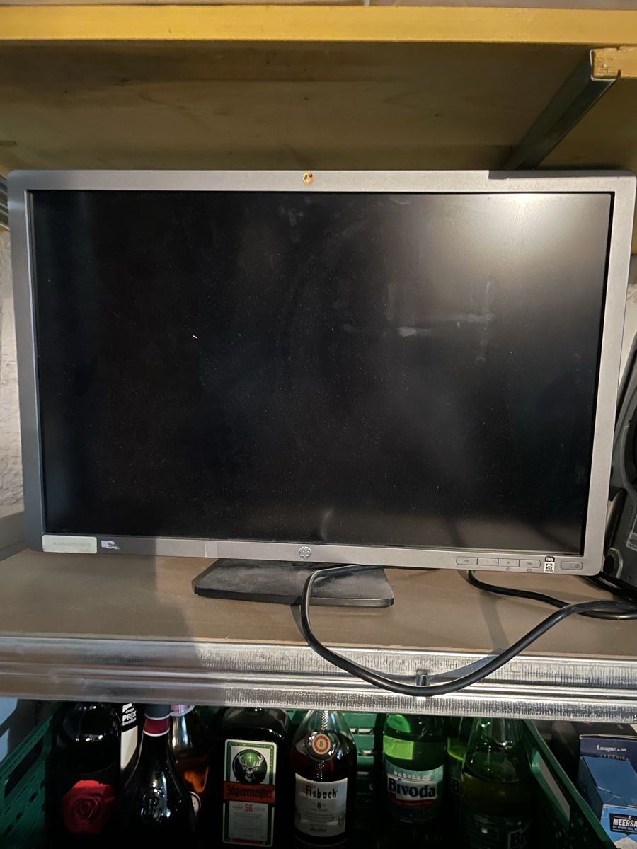 Monitor: Monitor HP EliteDisplay E241i - 24 Pollici IPS – Usato da Winterthur venduto da kap_ycp5