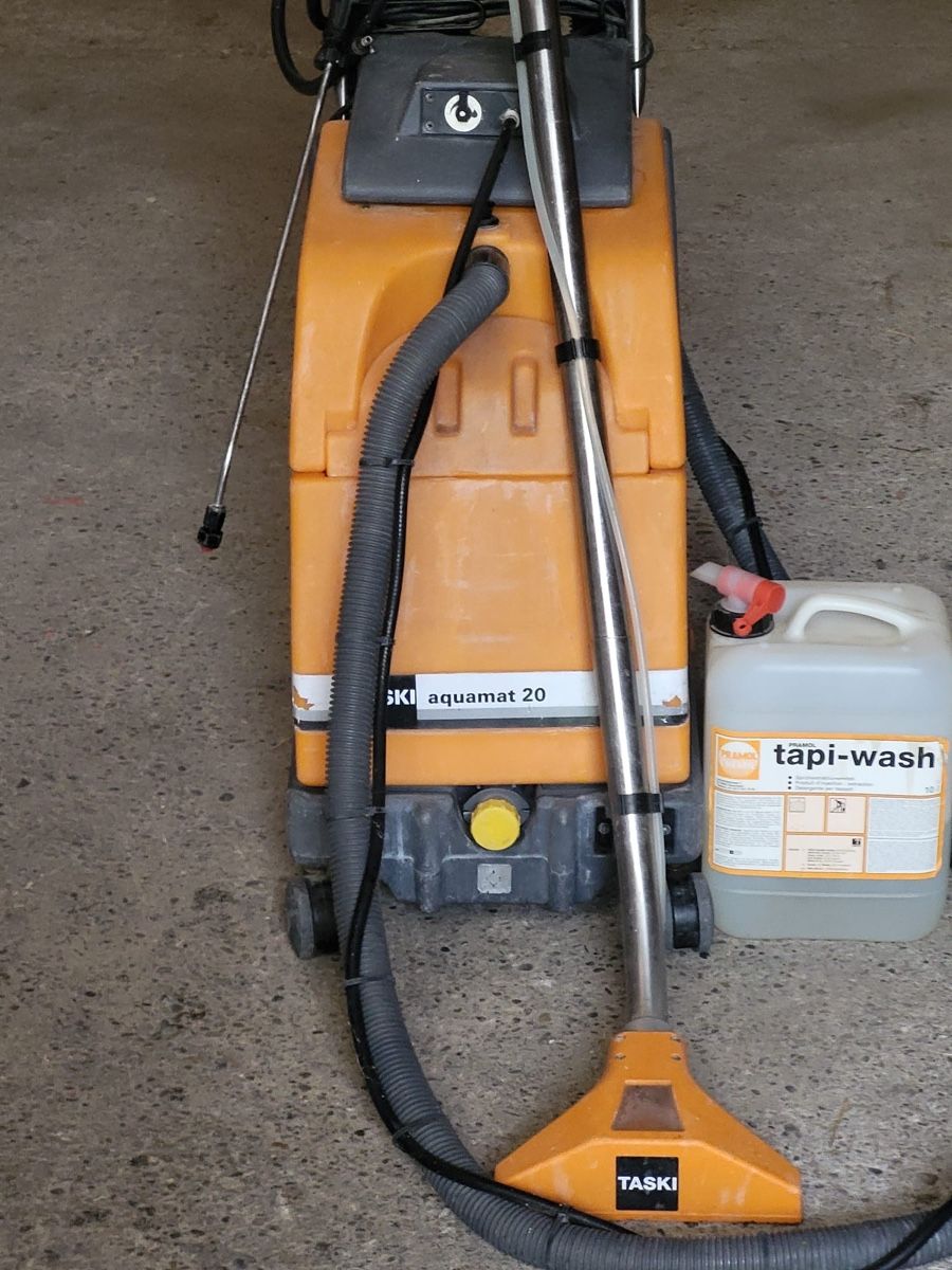 Tutte le macchine: Teppich Reinigung  – Usato da Wilen b. Wil venduto da Walter26