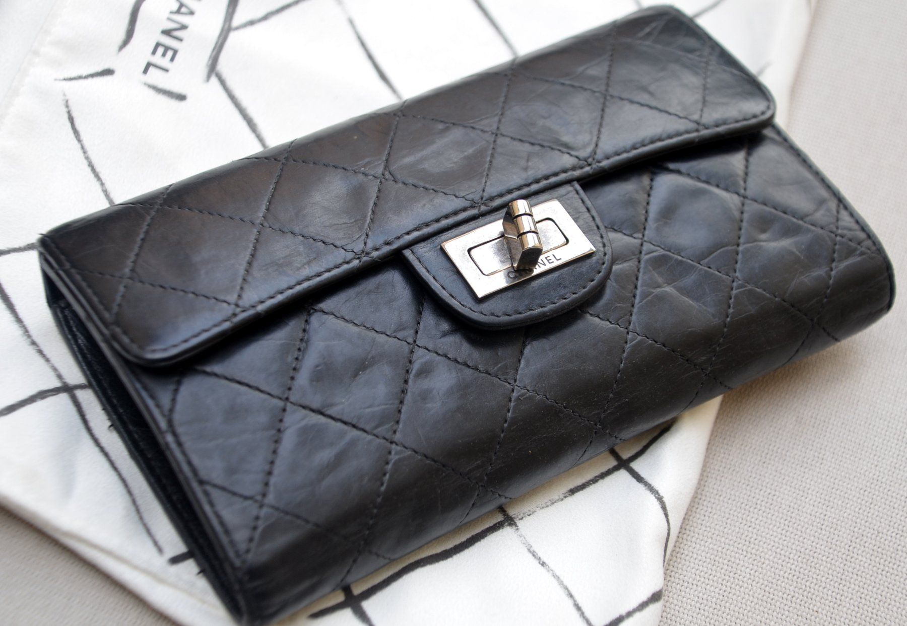 Chanel Portamonete: Portefeuille Chanel Wallet – Usato da Collonges venduto da Auganien 2