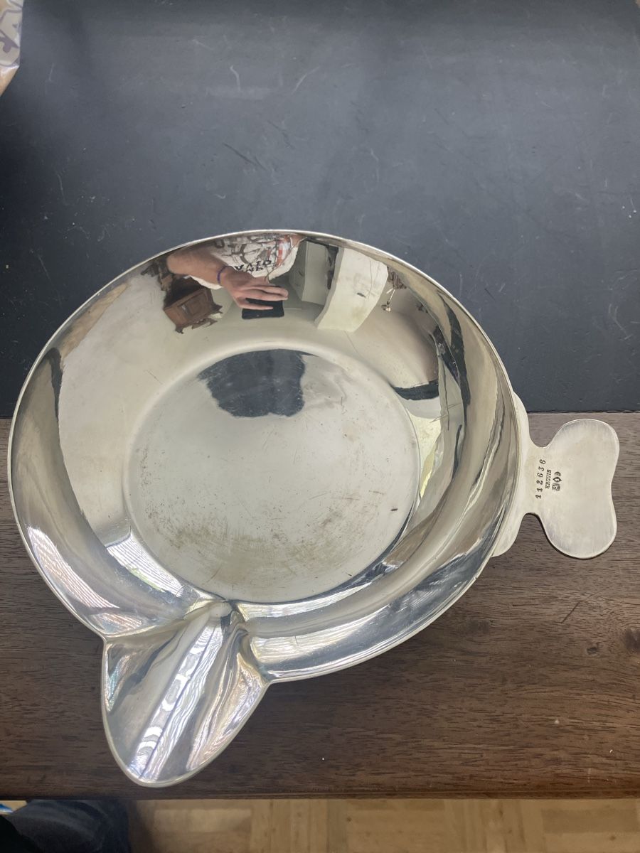 Ciotole: Coupe / centre de table ERCUIS en métal argenté – Usato da Fribourg venduto da Birchler.christian