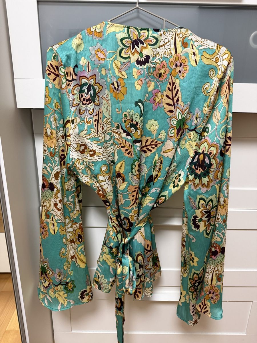 Camicette: Zara Bluse – Nuovo (secondo la descrizione) da Abtwil SG venduto da Fcbayern1992 1