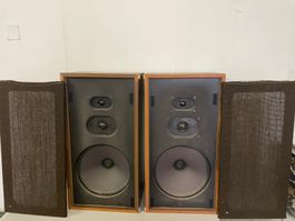 une paire haut parleur Dual CL 185 a restaurer
