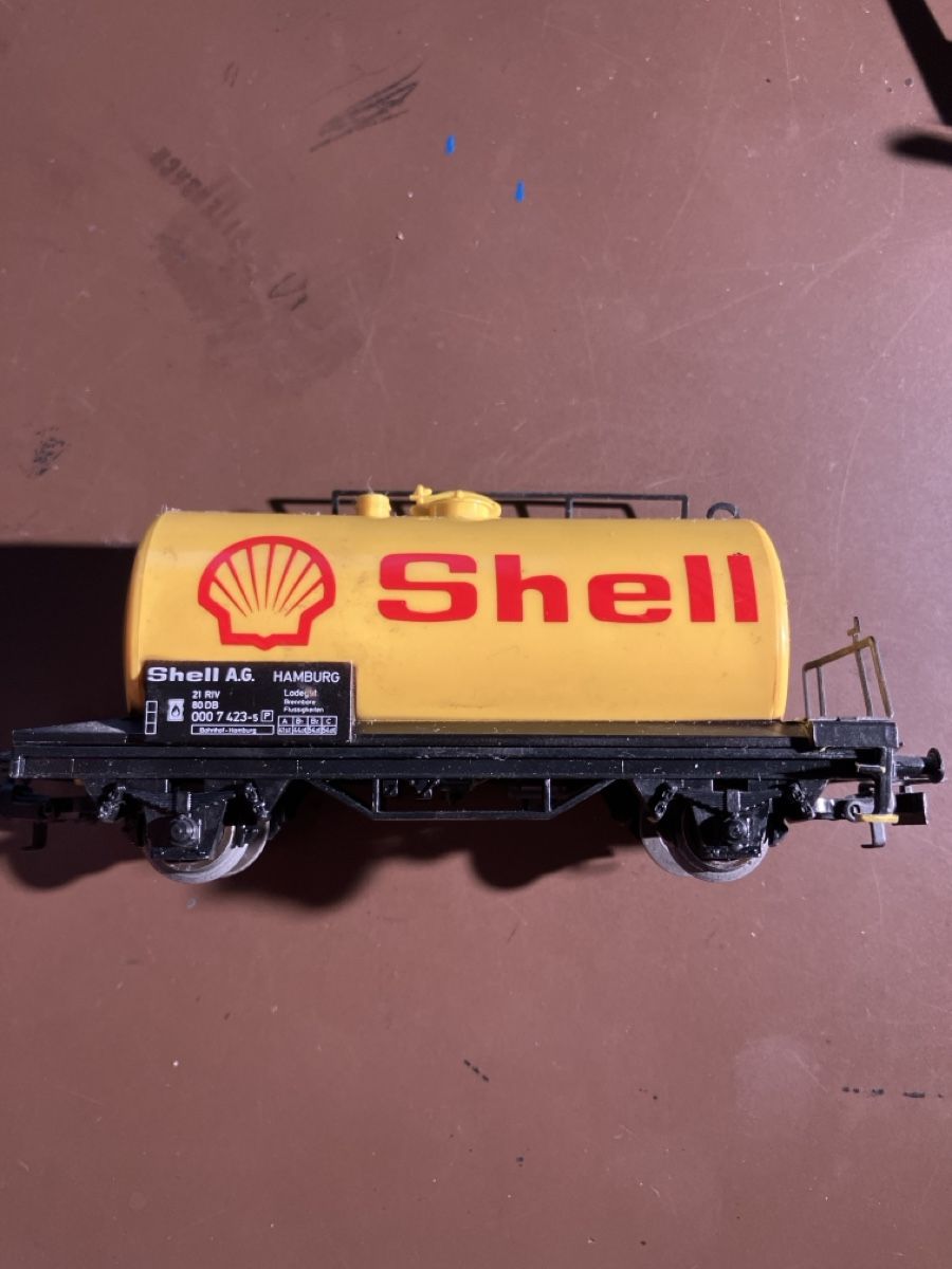 Märklin Modellini di ferrovie: Märkli Ho shell tankwagen – Usato da Spreitenbach venduto da Strolch 1
