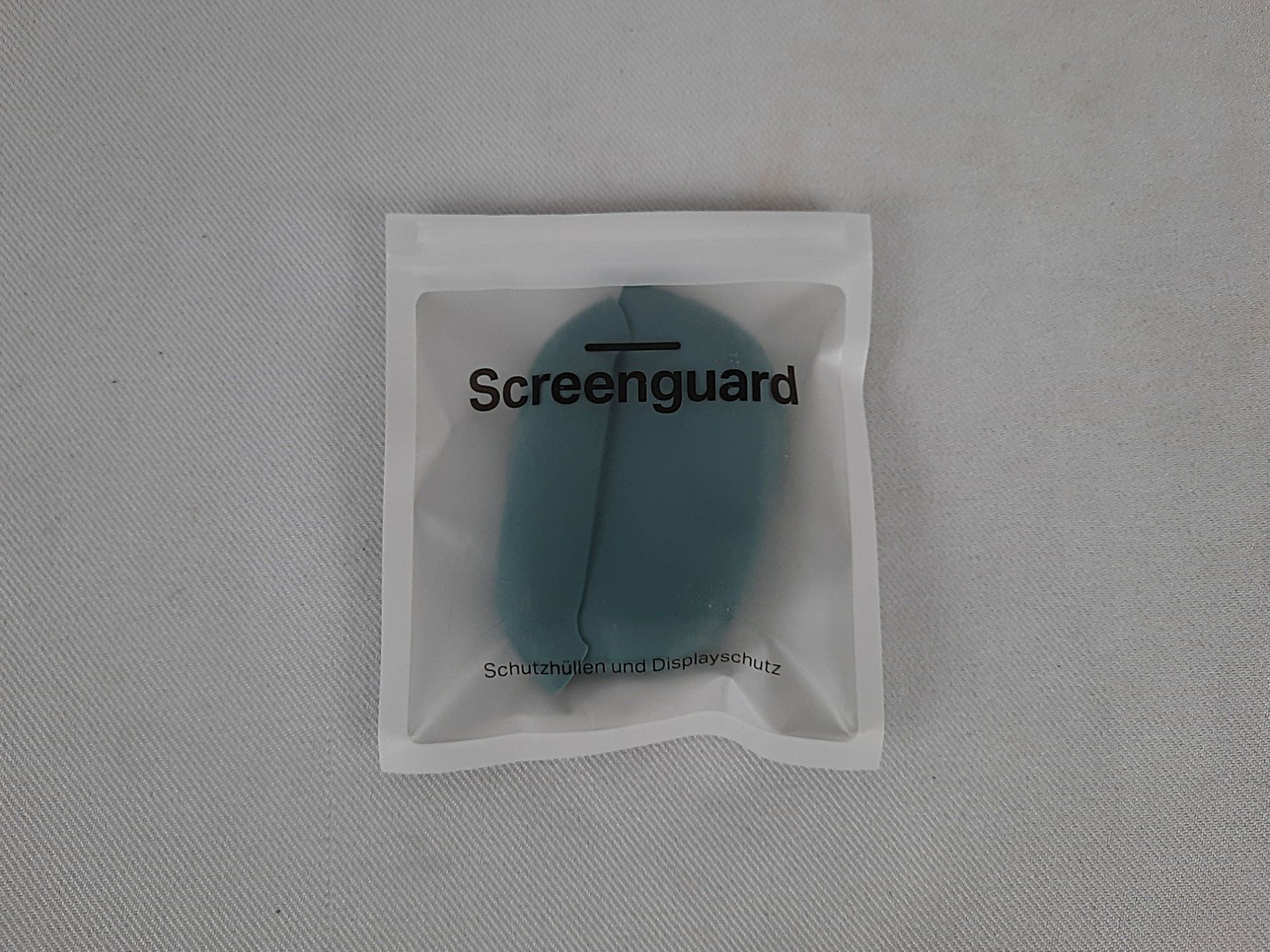 Cover & Protezioni schermo: SCREENGUARD Liquid Silicone Case Hülle – Nuovo (secondo la descrizione) da Beinwil am See venduto da Restwert_Beinwil