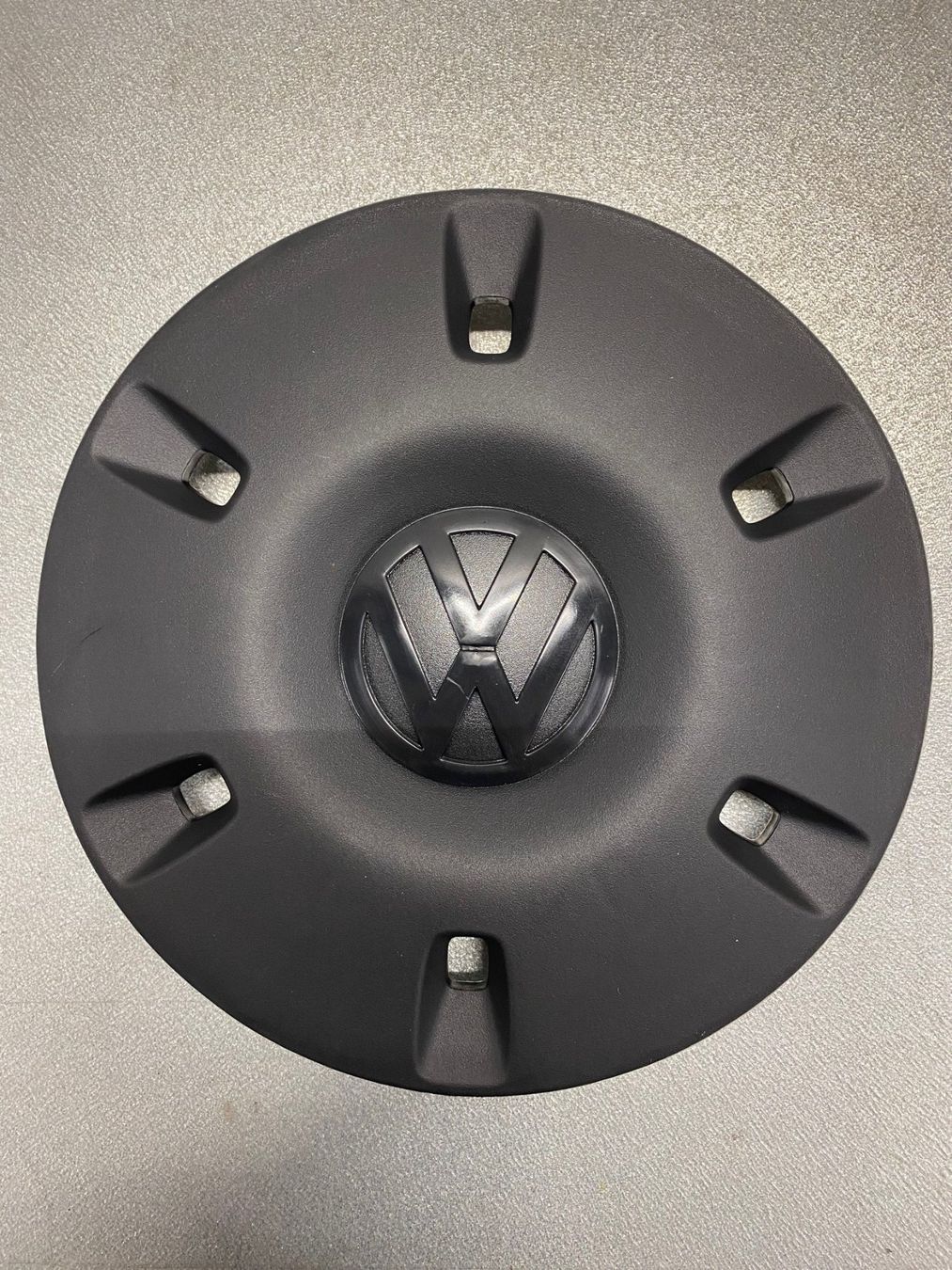 Volkswagen Tutti i ricambio: Radkappe VW – Nuovo (secondo la descrizione) da Schönried venduto da Bahnhofgarage-Haldi 1