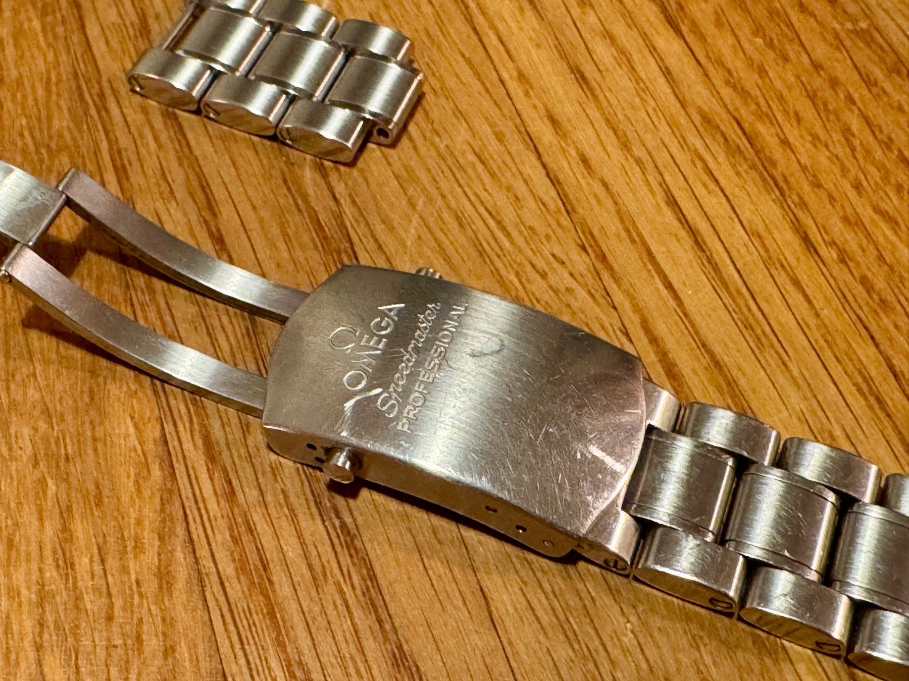 Bracciali & Braccialetti: Omega Speedmaster Stahlband / 20mm – Usato da Zürich venduto da Revilo15 5