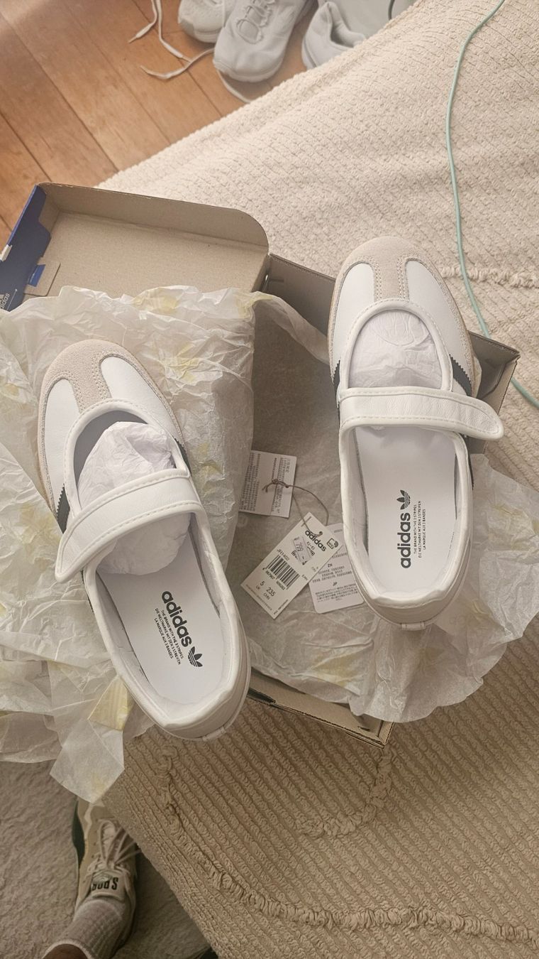 Adidas Damenschuhe: Adidas Samba Jane neuve – Neu und originalverpackt aus St-Prex von sebgav 3