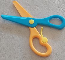 Kinderschere für Basteln: Sicher & Ergonomisch-Top Zustand