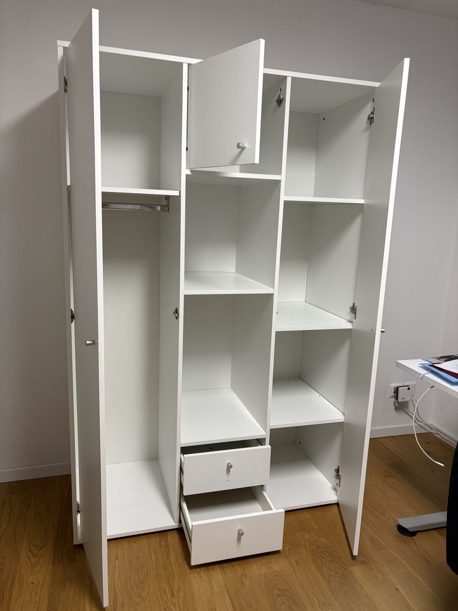 Armoires: Kleiderschrank Micasa – D'occasion à Kirchberg SG par Gygax83 1